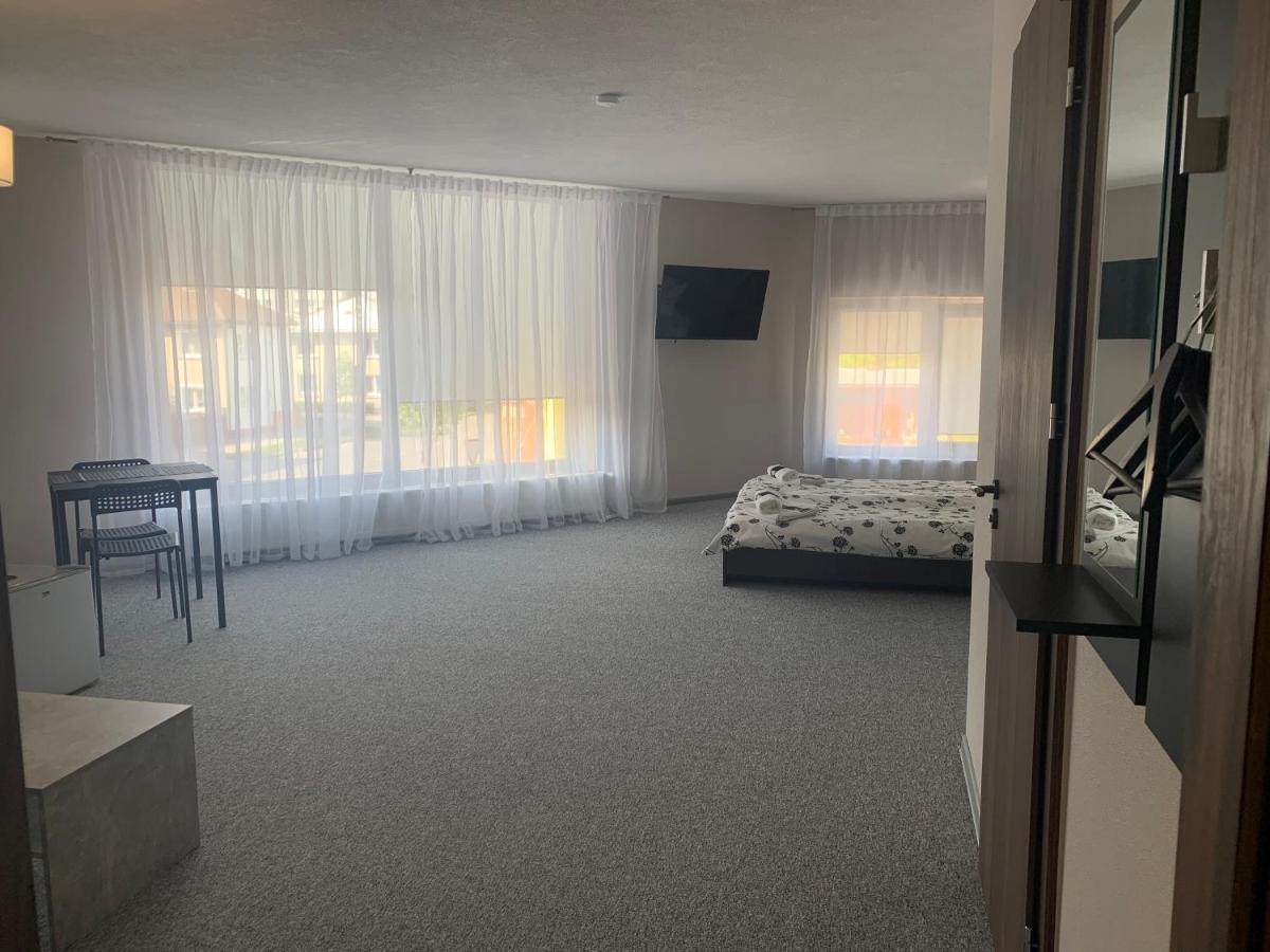 Hotel Marijampolė Eksteriør bilde